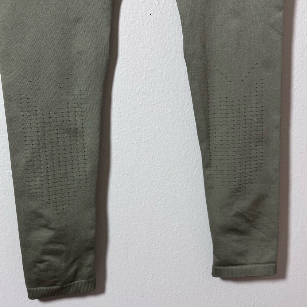 Gymshark Women Olive Green Athletic Leggings Size Small. - Picture 6 of 10